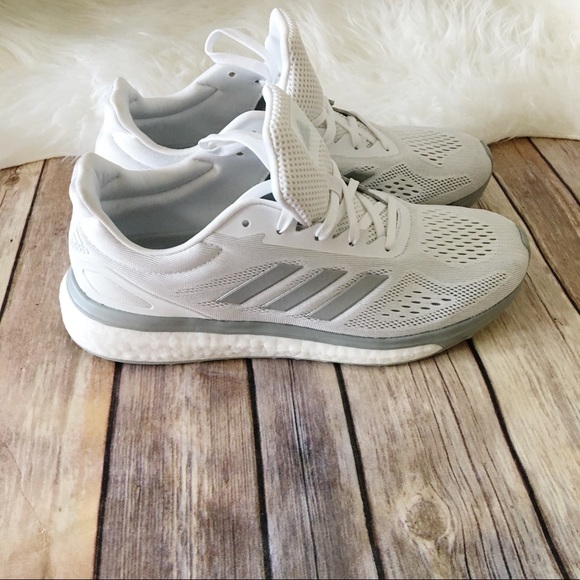 le adidas risposta e spinta in scarpe da ginnastica poshmark le adidas risposta e spinta in scarpe da ginnastica poshmark